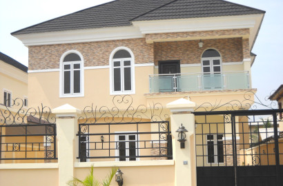 Property For sale 5 bedrooms in Ketu, Lagos